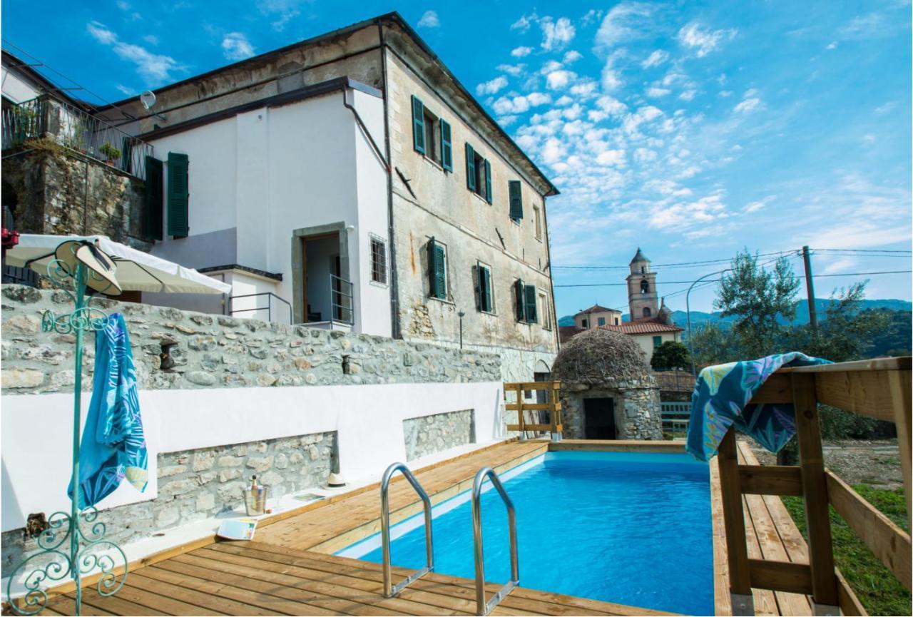 Monti Guesthouse Monti di Licciana Nardi エクステリア 写真