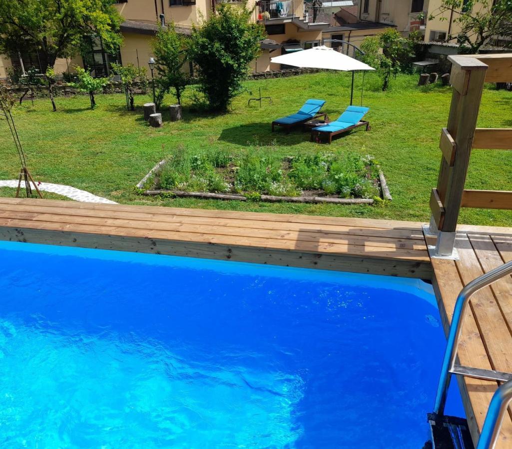 Monti Guesthouse Monti di Licciana Nardi エクステリア 写真
