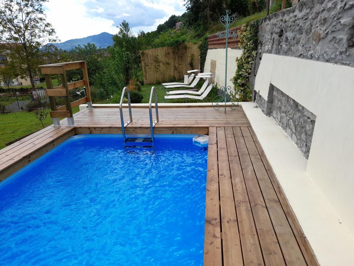 Monti Guesthouse Monti di Licciana Nardi エクステリア 写真