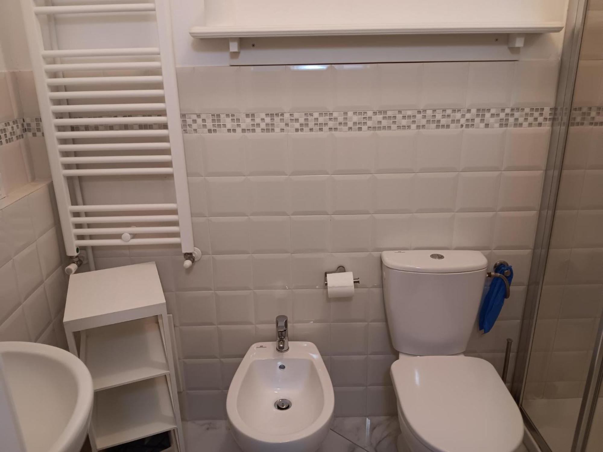 Monti Guesthouse Monti di Licciana Nardi エクステリア 写真